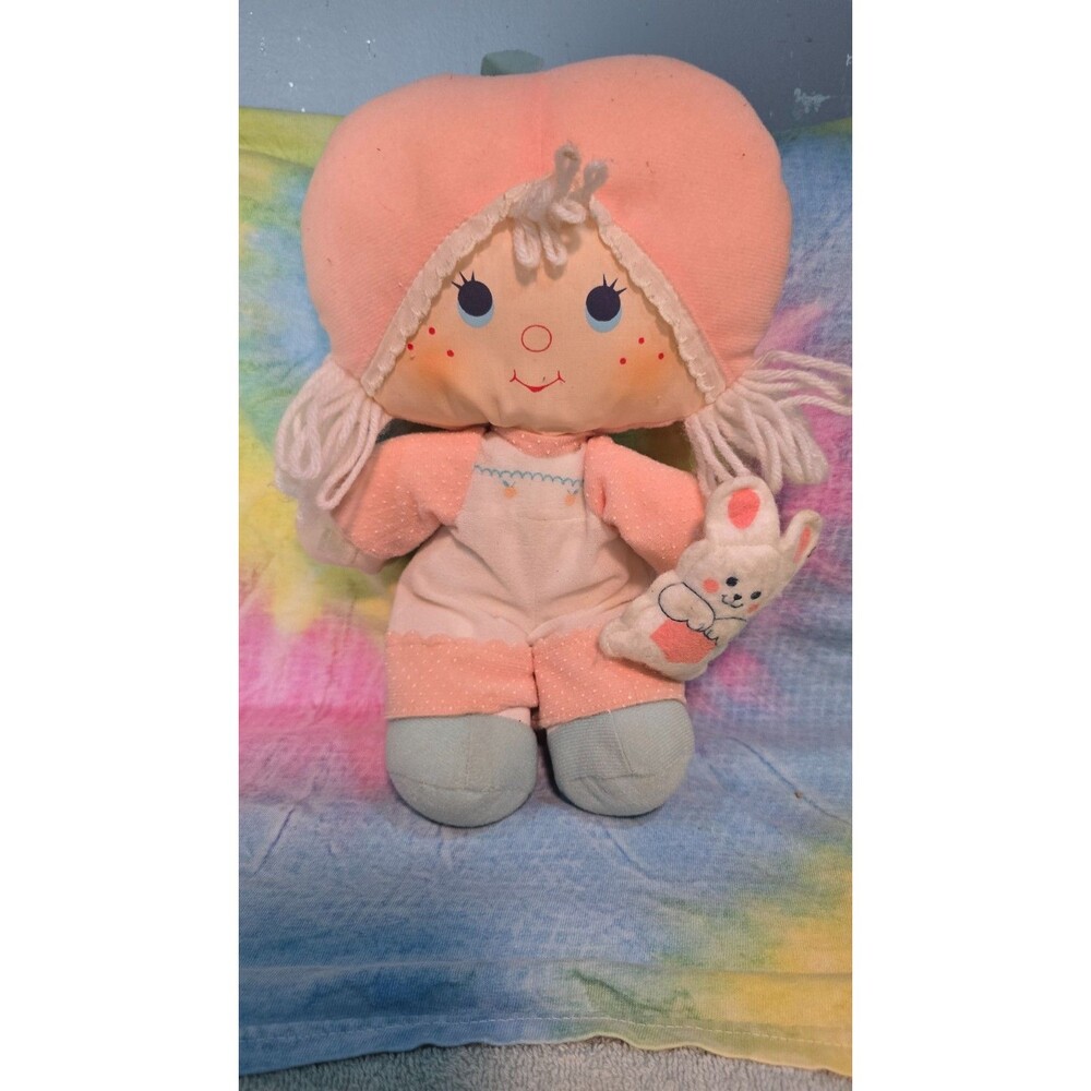 Vintage Kenner Strawberry Shortcake Apricot Plush Rag Doll with Hopsalot 1980s
